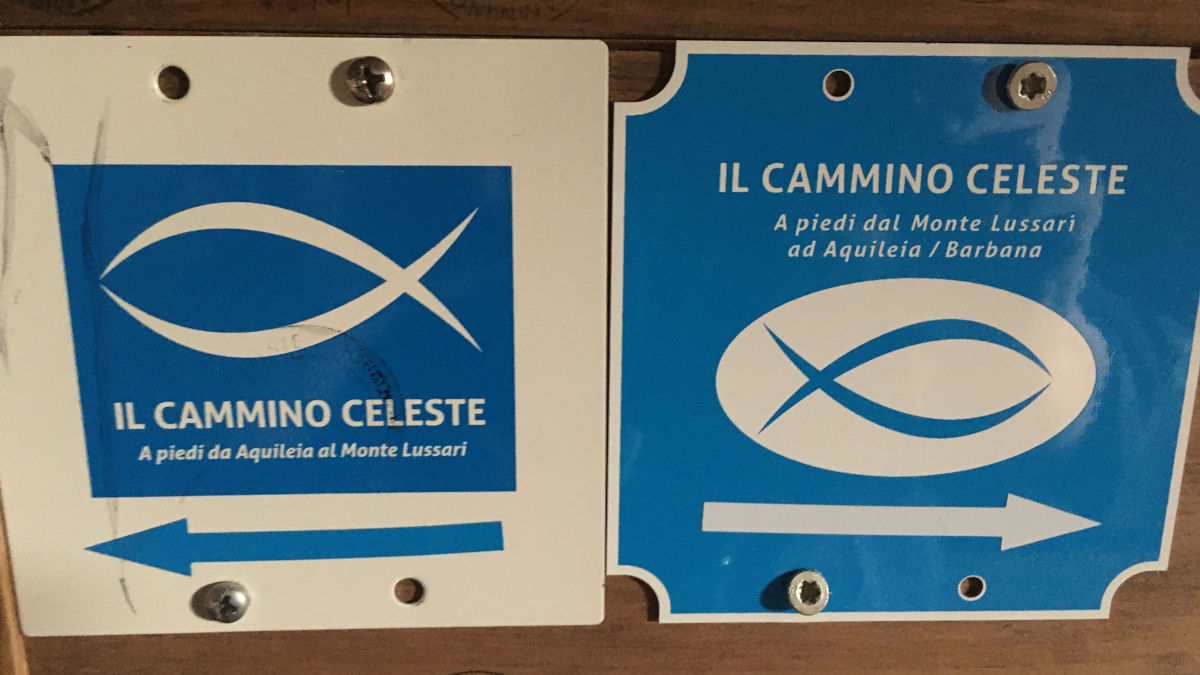 Targa del Cammino celeste affissa nella Casera Nischiuarch
