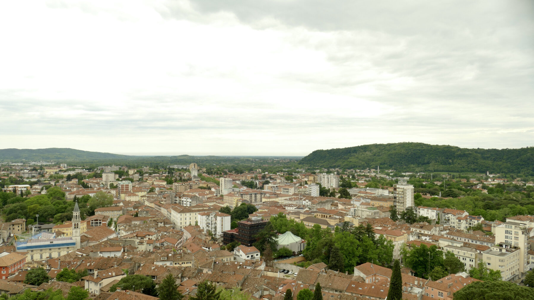 Panorama della città di Gorizia, vista dal castello