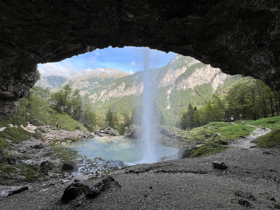 Il Fontanone di Goriuda in Val Raccolana, foto di Lara Carrer