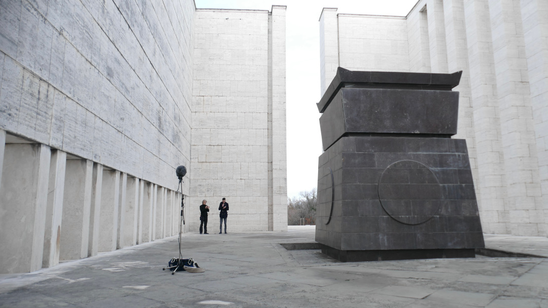 monumento Ara Pacis Mundi, Medea (GO), foto di Lara Carrer